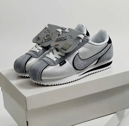 NIKE CORTEZ